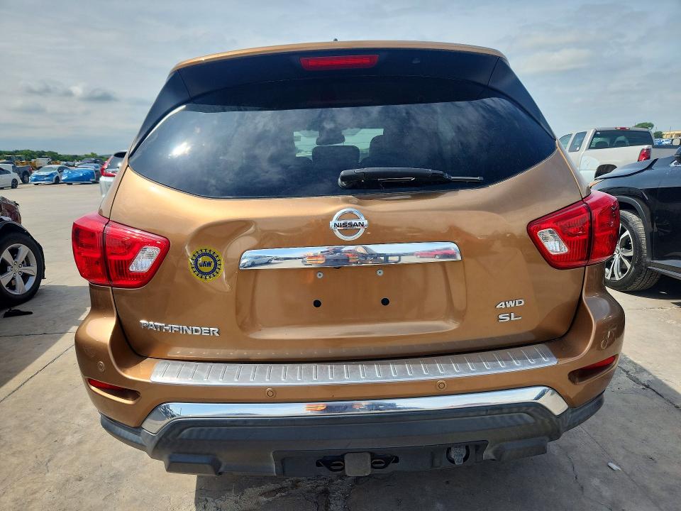 57260876 :رقم المزاد ، 5N1DR2MM3HC603899 vin ، 2017 Nissan Pathfinder مزاد بيع