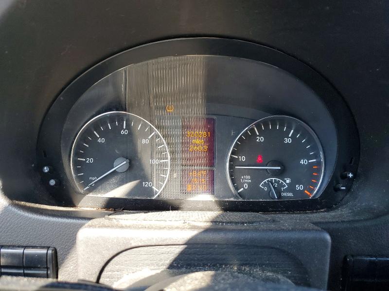 58092106 :رقم المزاد ، WD3PE7CD3JP587580 vin ، 2018 Mercedes-benz Sprinter مزاد بيع