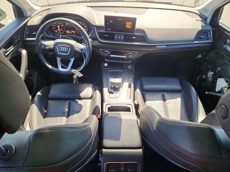 55783566 :رقم المزاد ، WA1BNAFY6J2102402 vin ، 2018 Audi Q5 مزاد بيع