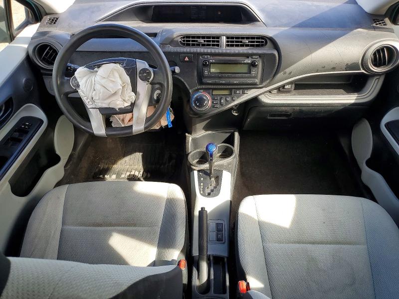 57968166 :رقم المزاد ، JTDKDTB30E1084375 vin ، 2014 Toyota Prius C مزاد بيع