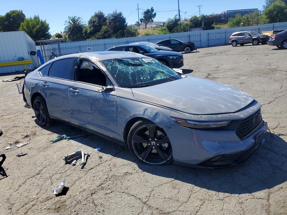 Продажа на аукционе авто 2024 Honda Accord, vin: 1HGCY2F75RA068017, номер лота: 56720936