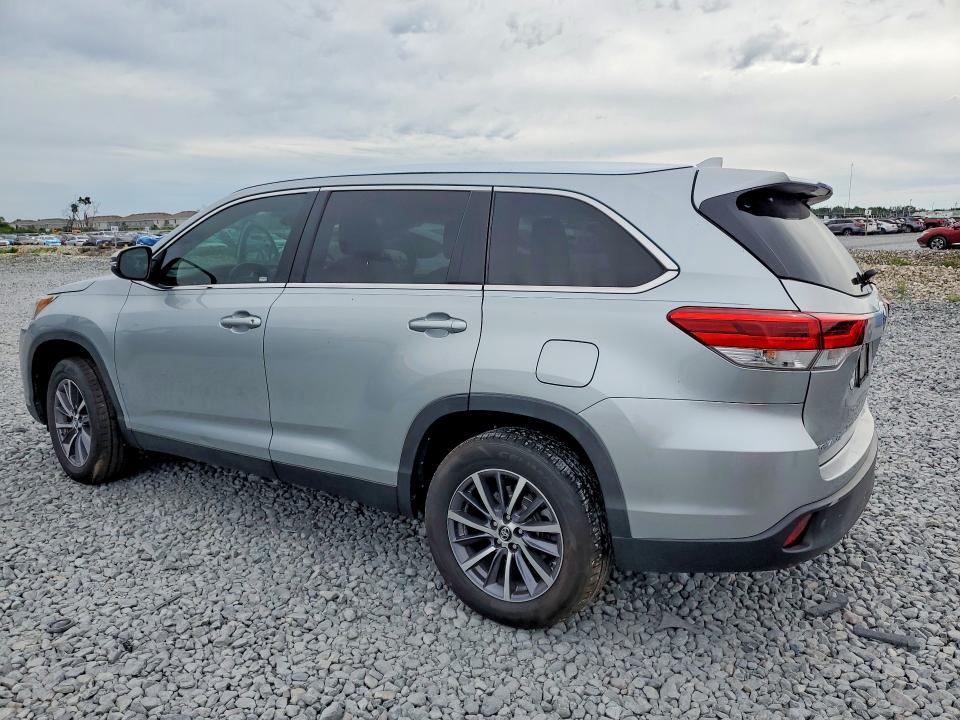 Продажа на аукционе авто 2019 Toyota Highlander, vin: 5TDKZRFHXKS558308, номер лота: 56634116