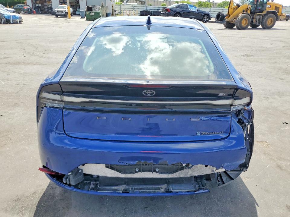 58147806 :رقم المزاد ، JTDACACU6P3008645 vin ، 2023 Toyota Prius مزاد بيع