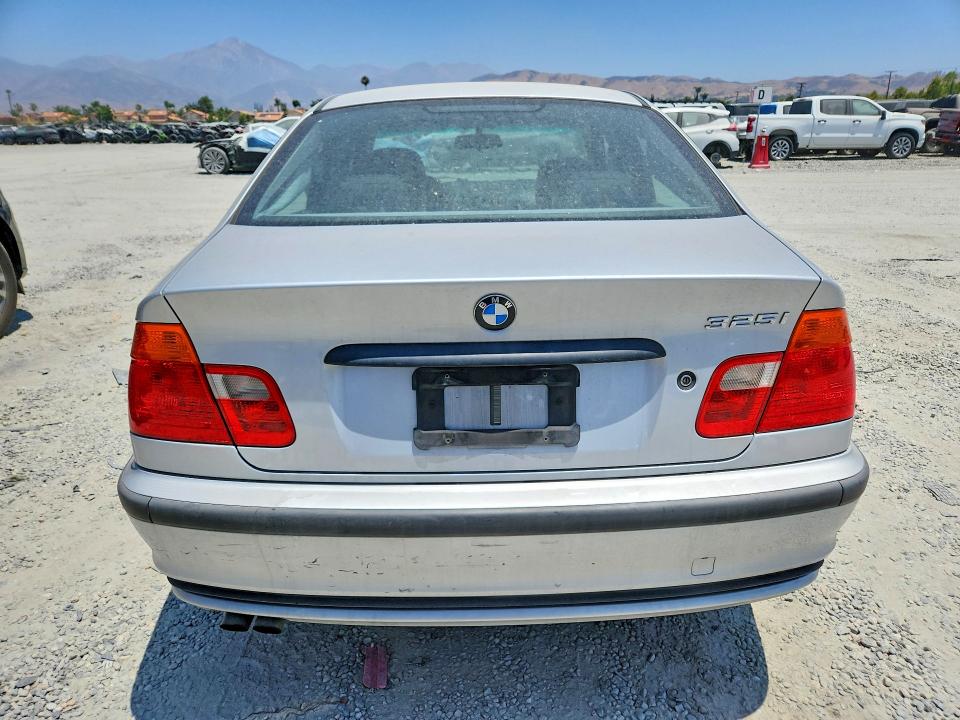 Продаж на аукціоні авто 2001 Bmw 325, vin: WBAAV33451FU85771, номер лоту: 56842386