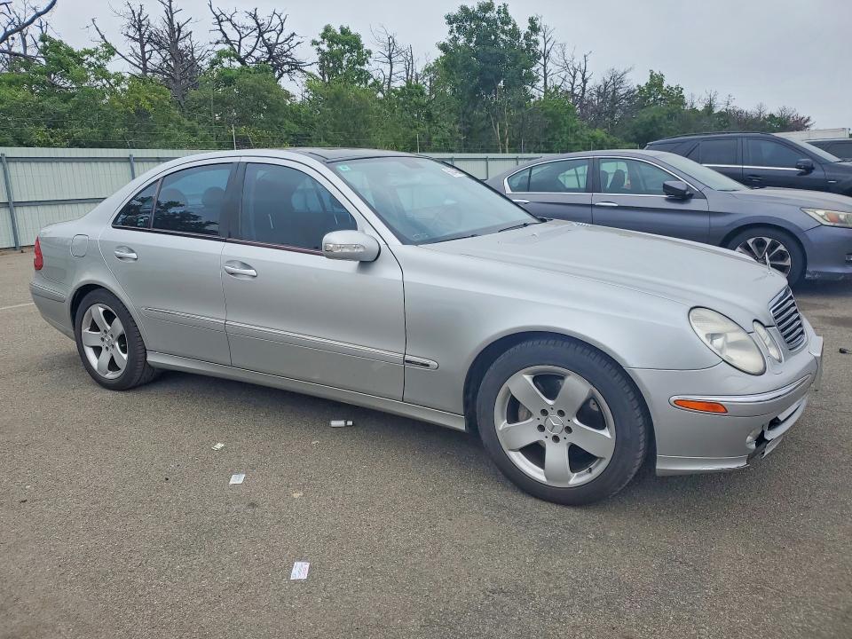 56244856 :رقم المزاد ، WDBUF70J03A144579 vin ، 2003 Mercedes-benz E مزاد بيع