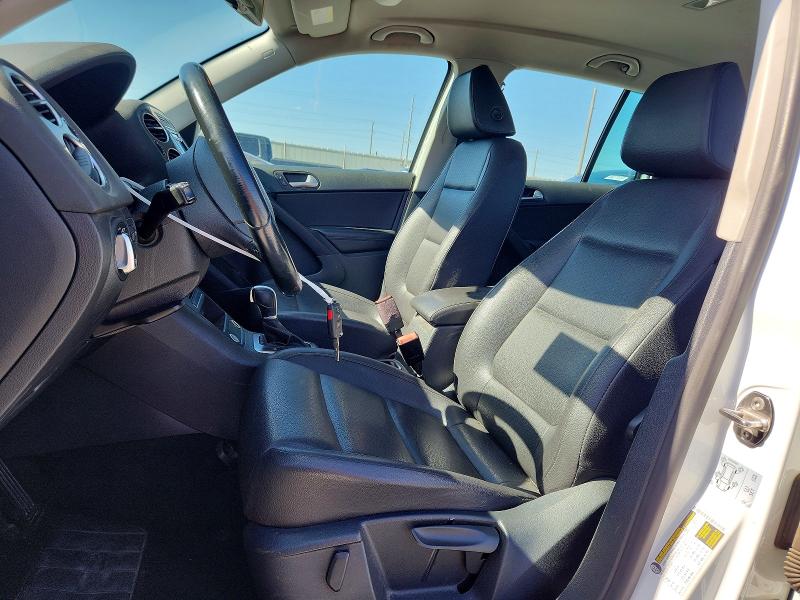 Продажа на аукционе авто 2017 Volkswagen Tiguan, vin: WVGAV7AX0HK038480, номер лота: 56550166