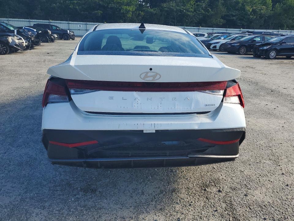 2026 Hyundai Elantra Hybrid მანქანა იყიდება აუქციონზე, vin: KMHLM4DJ8TU195026, აუქციონის ნომერი: 55686726