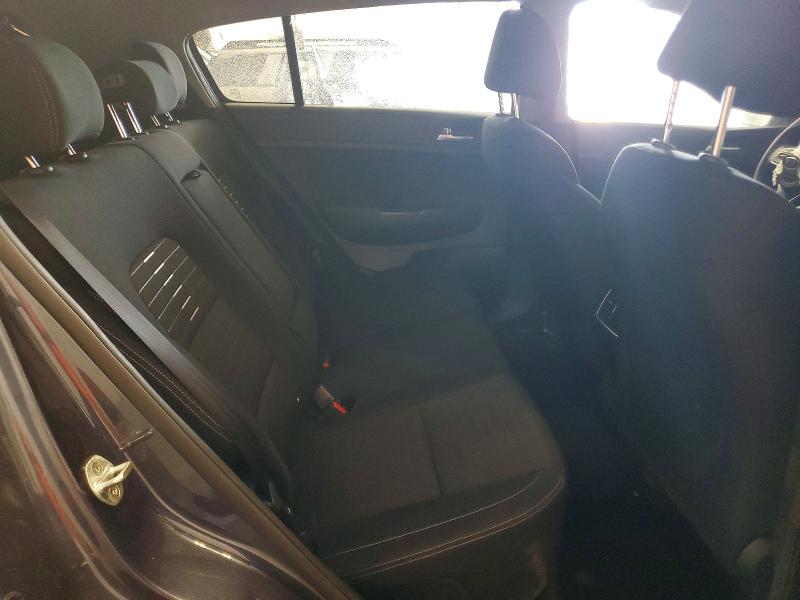 58005066 :رقم المزاد ، KNDPMCAC7J7346360 vin ، 2018 Kia Sportage مزاد بيع