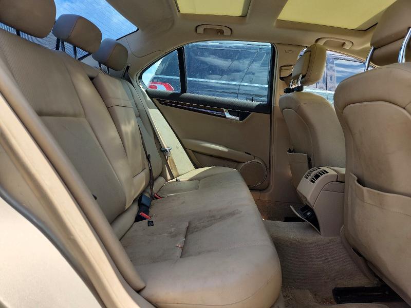 2011 Mercedes-benz C მანქანა იყიდება აუქციონზე, vin: WDDGF8BB3BR138730, აუქციონის ნომერი: 57749436