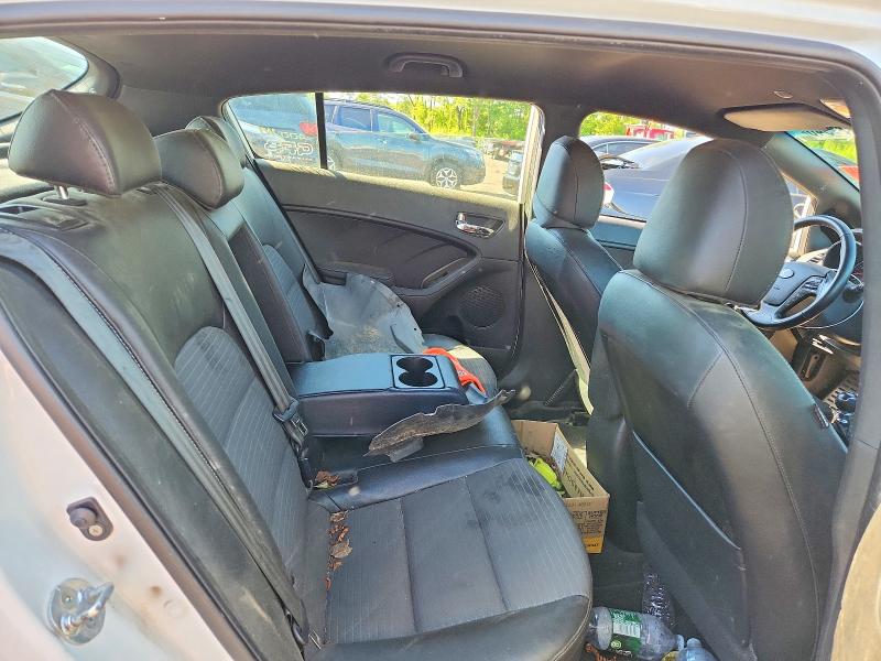 55177946 :رقم المزاد ، KNAFZ5A32G5632465 vin ، 2016 Kia Forte مزاد بيع
