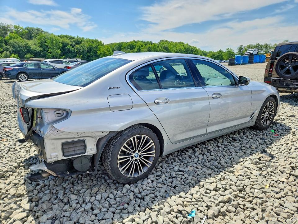 2018 Bmw 530xe მანქანა იყიდება აუქციონზე, vin: WBAJB1C57JB374393, აუქციონის ნომერი: 57491096