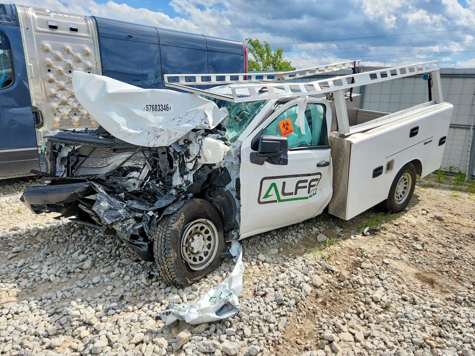 Продажа на аукционе авто 2025 Chevrolet Silverado, vin: 3GCNKAED1SG153115, номер лота: 57683346