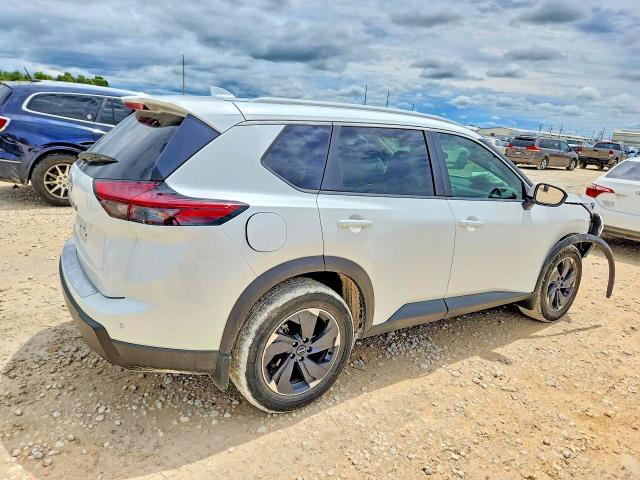 56871156 :رقم المزاد ، 5N1BT3BA4SC671871 vin ، 2025 Nissan Rogue مزاد بيع