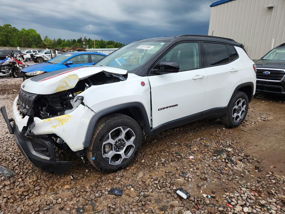 58551996 :رقم المزاد ، 3C4NJDDB9NT198710 vin ، 2022 Jeep Compass مزاد بيع