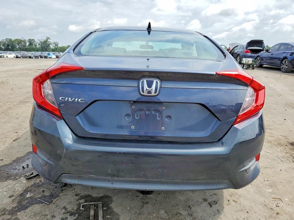 Auction sale of the 2017 Honda Civic, vin: 2HGFC2F70HH511217, lot number: 56706346