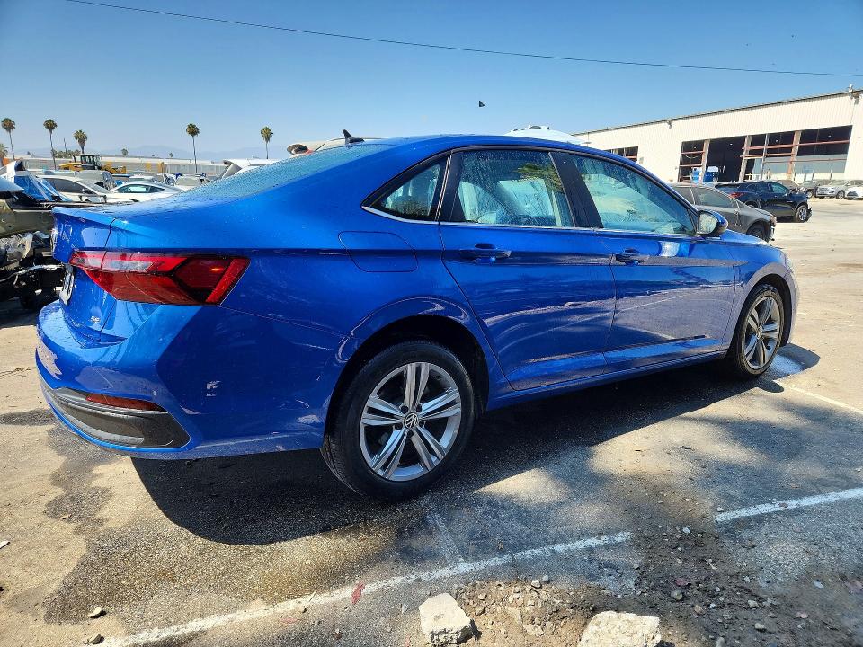 Продажа на аукционе авто 2024 Volkswagen Jetta, vin: 3VWEM7BU5RM033490, номер лота: 57925576