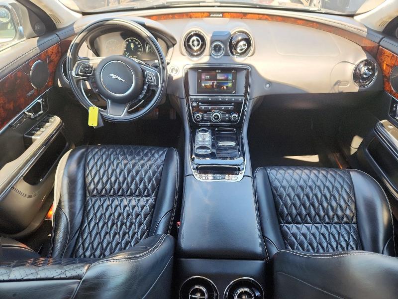2016 Jaguar Xjl მანქანა იყიდება აუქციონზე, vin: SAJWJ2GD0G8V96171, აუქციონის ნომერი: 53185146