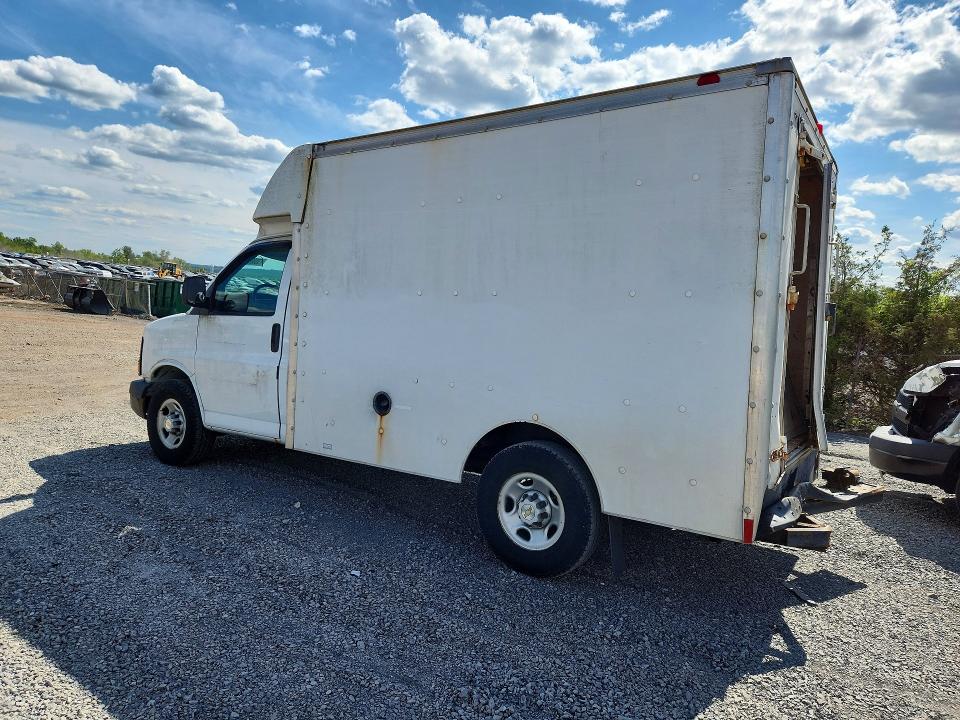 55069136 :رقم المزاد ، 1GBHG31U541208459 vin ، 2004 Chevrolet Express G3500 مزاد بيع