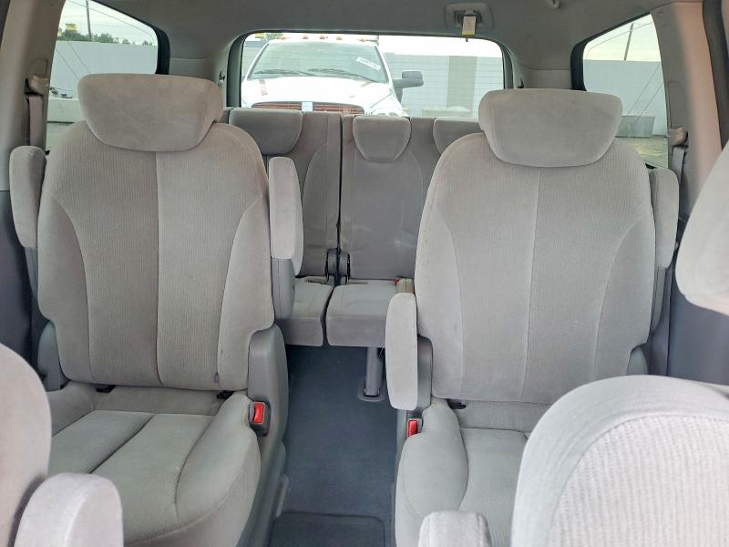 2008 Kia Sedona მანქანა იყიდება აუქციონზე, vin: KNDMB233586262487, აუქციონის ნომერი: 58620176