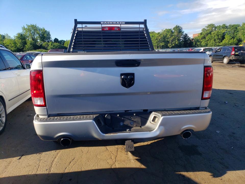 Продаж на аукціоні авто 2018 Ram 1500, vin: 1C6RR6FTXJS218963, номер лоту: 57464736