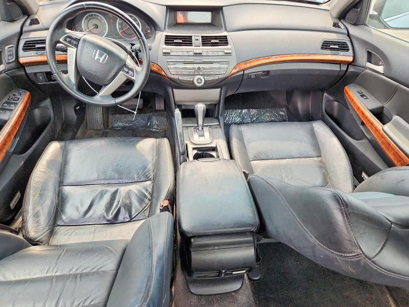 58235736 :رقم المزاد ، 1HGCP3F83BA013928 vin ، 2011 Honda Accord مزاد بيع