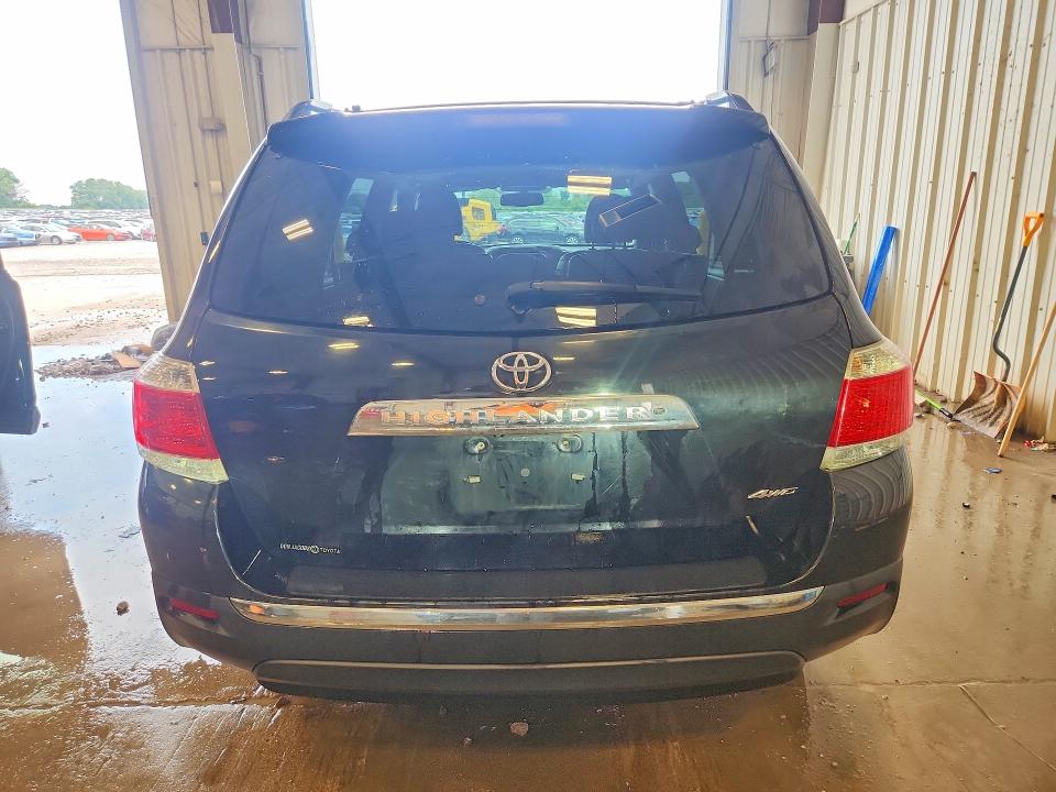 Продажа на аукционе авто 2013 Toyota Highlander, vin: 5TDBK3EH5DS253272, номер лота: 58473186