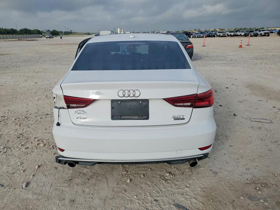 58191246 :رقم المزاد ، WAUB8GFF2H1016435 vin ، 2017 Audi A3 مزاد بيع