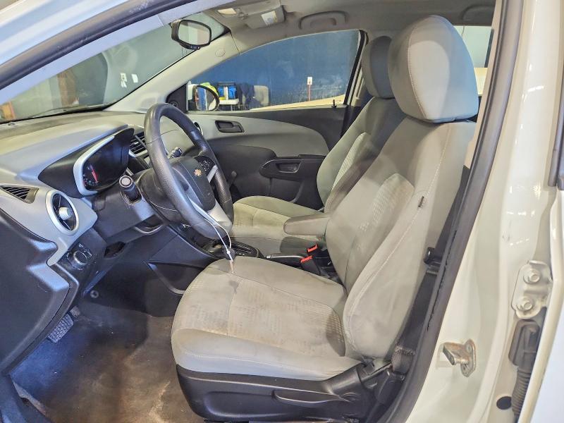 56901126 :رقم المزاد ، 1G1JG6SH7J4132925 vin ، 2018 Chevrolet Sonic مزاد بيع