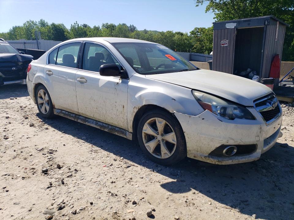 56228646 :رقم المزاد ، 4S3BMBA66E3003275 vin ، 2014 Subaru Legacy مزاد بيع