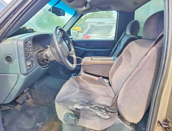 57250026 :رقم المزاد ، 1GTEK14T22Z231054 vin ، 2002 Gmc New Sierra مزاد بيع