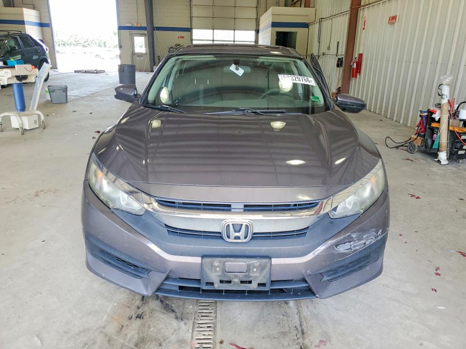Продаж на аукціоні авто 2016 Honda Civic, vin: 19XFC2F70GE025032, номер лоту: 58329766
