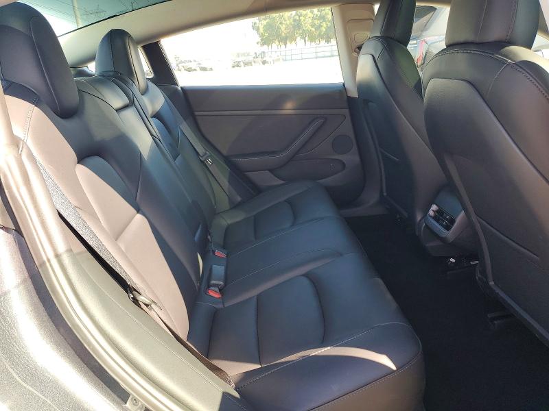 57166356 :رقم المزاد ، 5YJ3E1EA4NF336359 vin ، 2022 Tesla Model 3 مزاد بيع