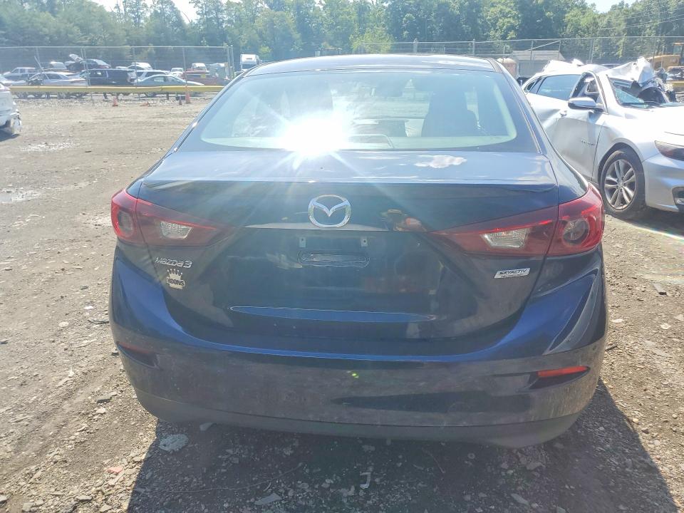 56942876 :رقم المزاد ، 3MZBN1V33JM270998 vin ، 2018 Mazda 3 مزاد بيع