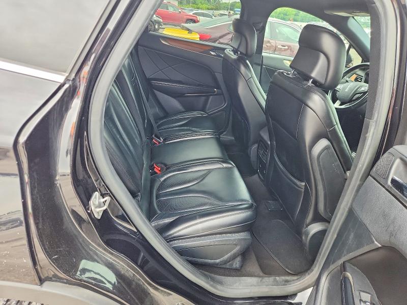 58418586 :رقم المزاد ، 5LMCJ2C9XKUL08524 vin ، 2019 Lincoln Mkc مزاد بيع