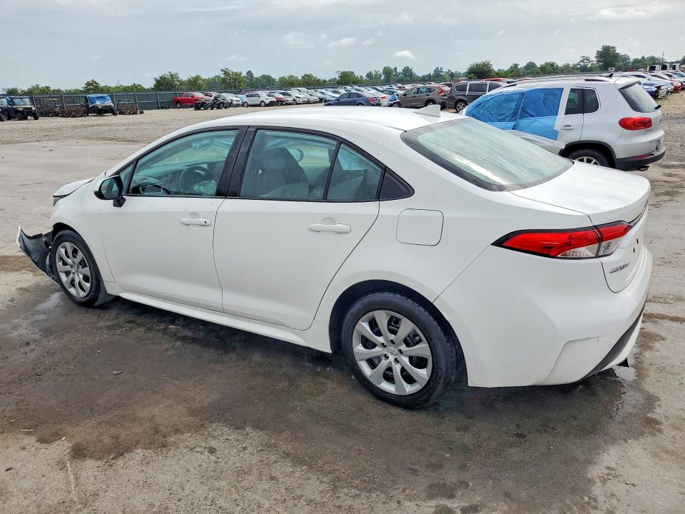 57244096 :رقم المزاد ، 5YFEPMAE1NP330133 vin ، 2022 Toyota Corolla مزاد بيع