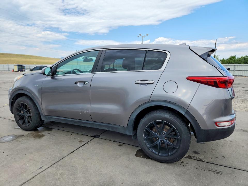 58273376 :رقم المزاد ، KNDPMCAC0H7145250 vin ، 2017 Kia Sportage مزاد بيع
