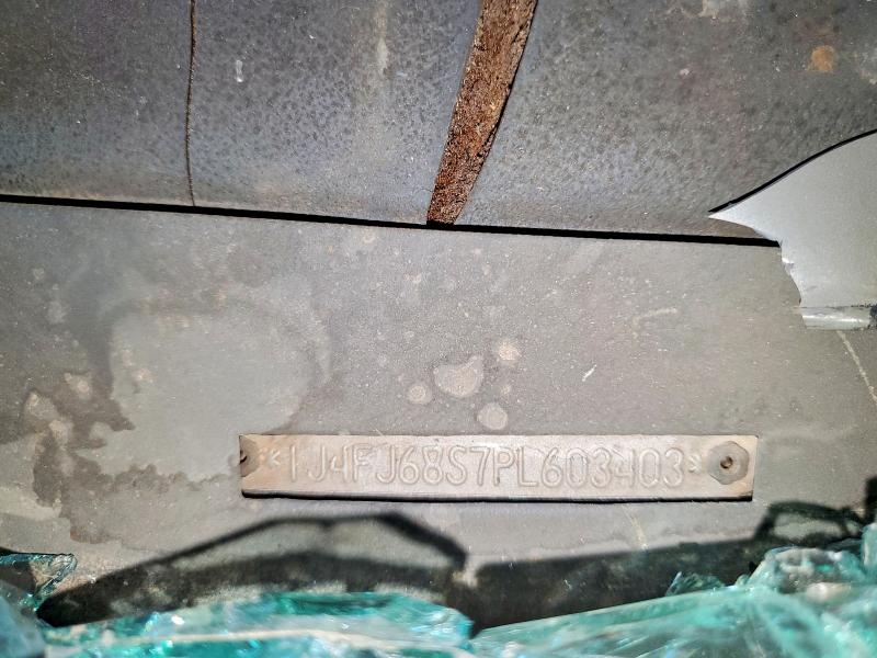 57848796 :رقم المزاد ، 1J4FJ68S7PL603403 vin ، 1993 Jeep Cherokee مزاد بيع