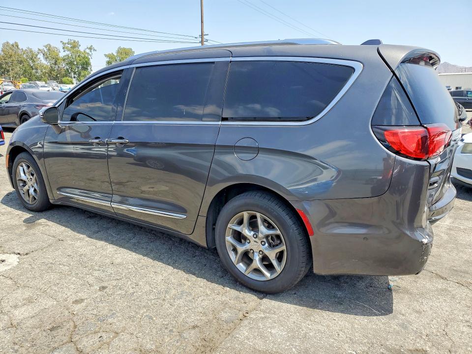59163896 :رقم المزاد ، 2C4RC1GG0HR545155 vin ، 2017 Chrysler Pacifica مزاد بيع