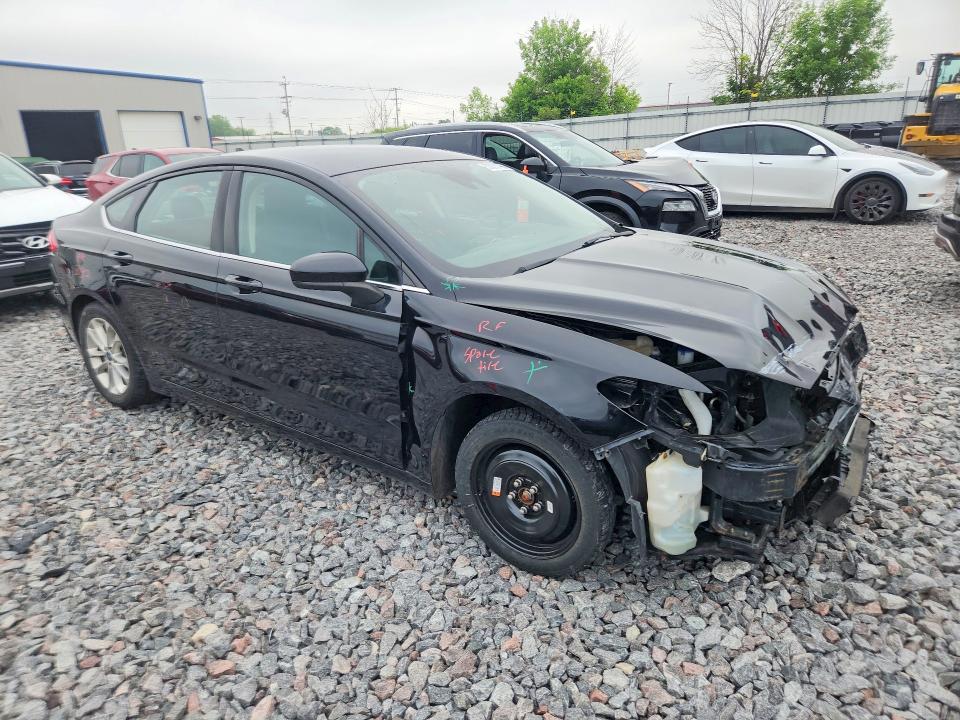 56336796 :رقم المزاد ، 3FA6P0HD0KR186273 vin ، 2019 Ford Fusion مزاد بيع