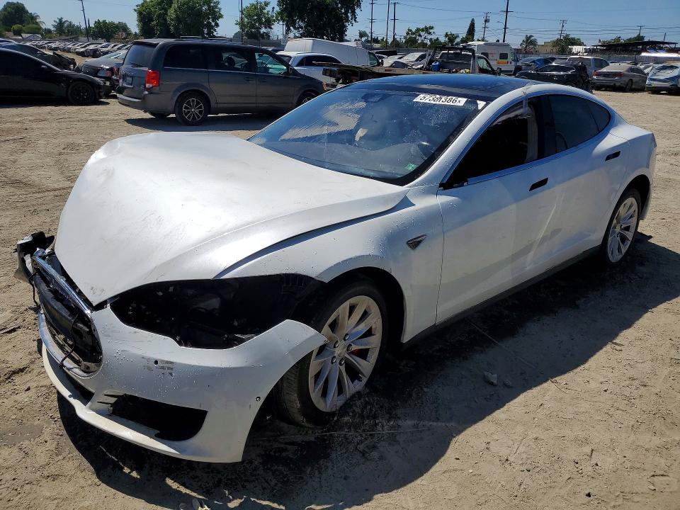 2016 Tesla Model S მანქანა იყიდება აუქციონზე, vin: 5YJSA1E40GF134171, აუქციონის ნომერი: 57381386