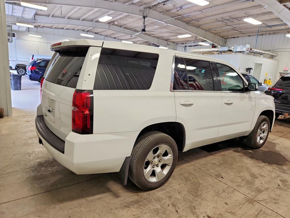 58051526 :رقم المزاد ، 1GNSKDECXHR205191 vin ، 2017 Chevrolet Tahoe مزاد بيع