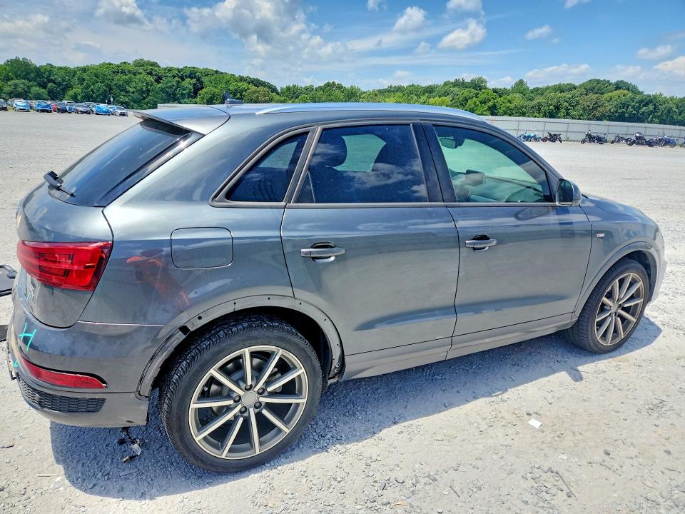 57754376 :رقم المزاد ، WA1ECCFSXJR028564 vin ، 2018 Audi Q3 مزاد بيع