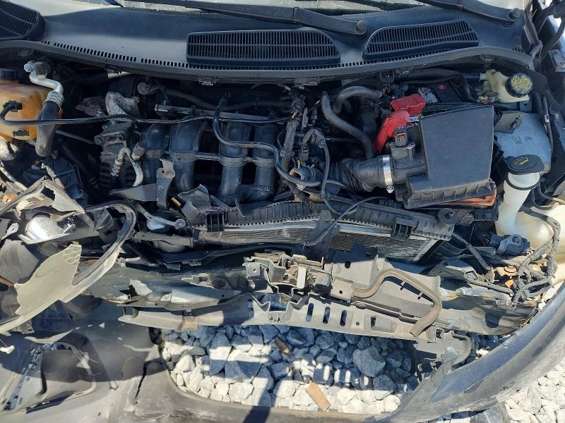 58576596 :رقم المزاد ، 3FADP4FJXBM106837 vin ، 2011 Ford Fiesta مزاد بيع