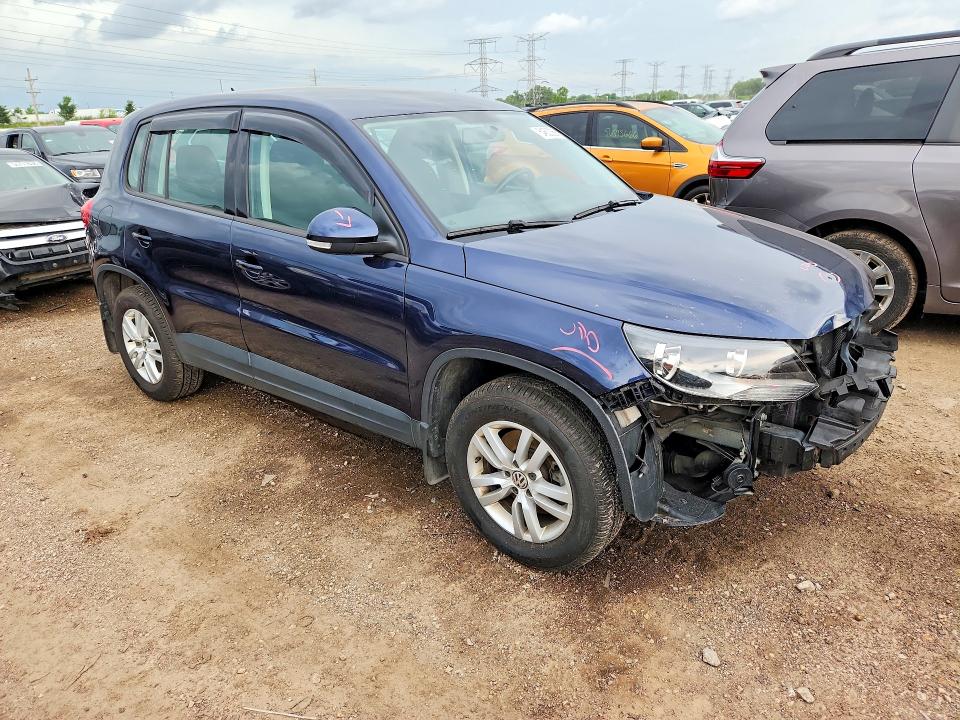54600366 :رقم المزاد ، WVGAV7AX8DW555450 vin ، 2013 Volkswagen Tiguan مزاد بيع