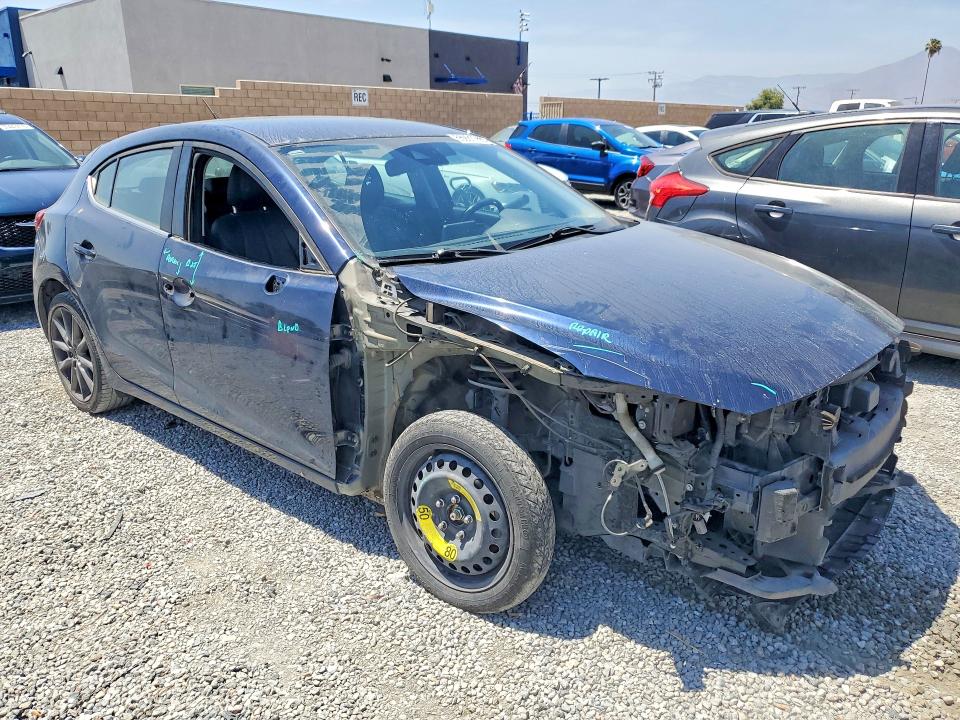 Aukcja sprzedaży 2018 Mazda 3, vin: 3MZBN1L38JM270367, numer aukcji: 55931786