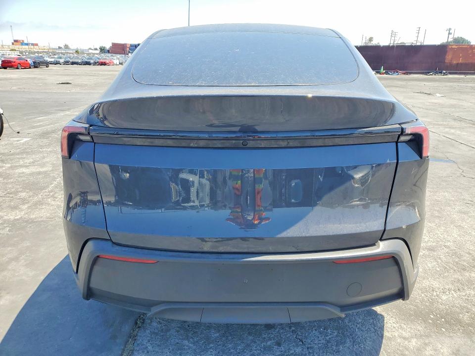 2026 Tesla Model Y მანქანა იყიდება აუქციონზე, vin: 7SAYGDED5TA601296, აუქციონის ნომერი: 56443896