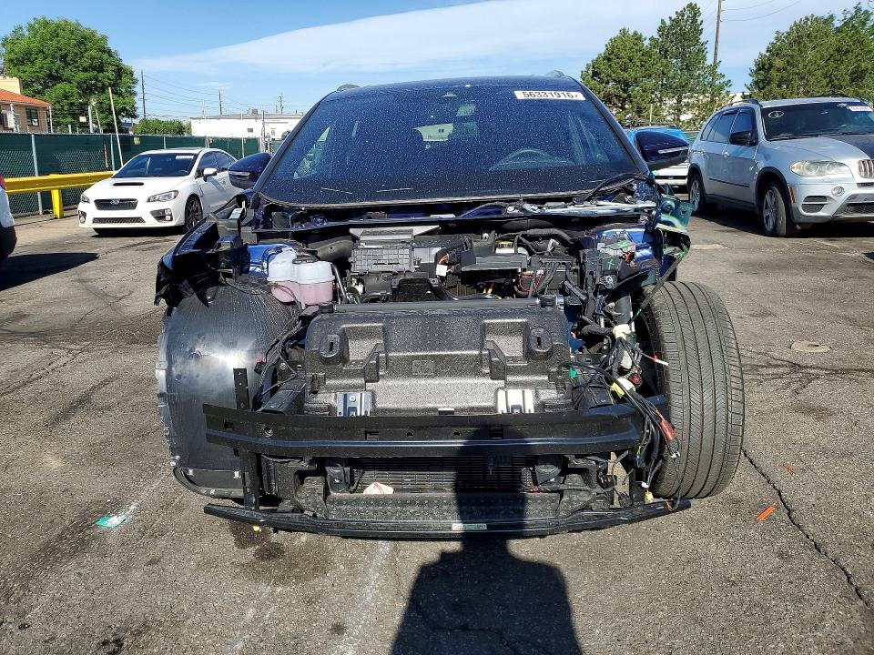 2025 Audi Q4 E-tron მანქანა იყიდება აუქციონზე, vin: WA1LUBFZ8SP043833, აუქციონის ნომერი: 56331916