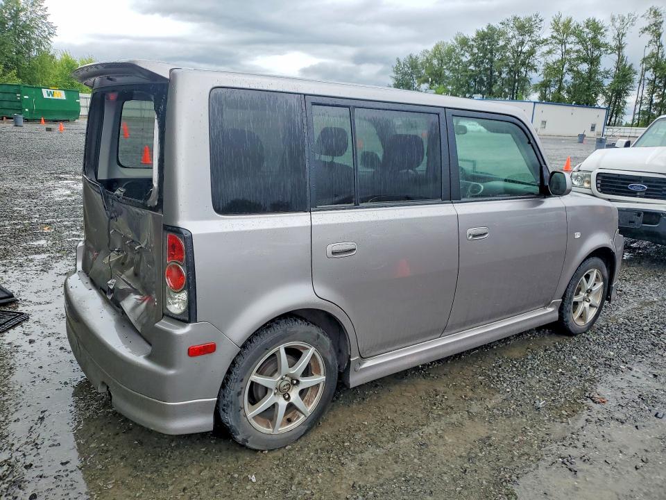 56641056 :رقم المزاد ، JTLKT324464105891 vin ، 2006 Toyota Scion مزاد بيع