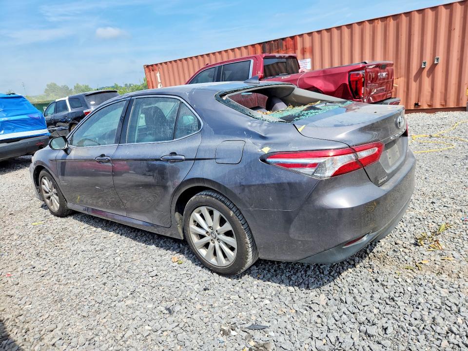 56477236 :رقم المزاد ، 4T1C11AK3LU925235 vin ، 2020 Toyota Camry مزاد بيع