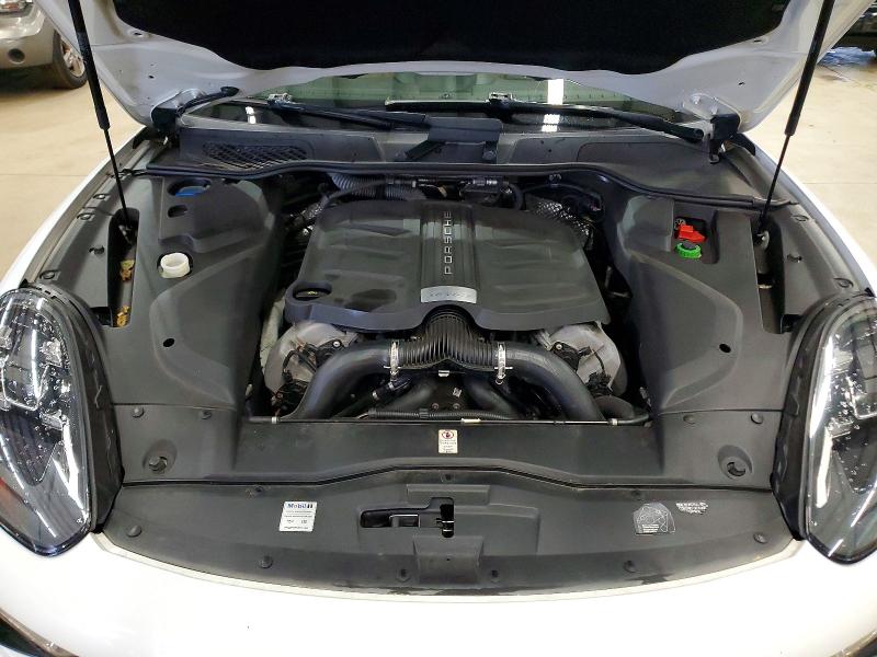 58078006 :رقم المزاد ، WP1AB2A22FLA57445 vin ، 2015 Porsche Cayenne مزاد بيع